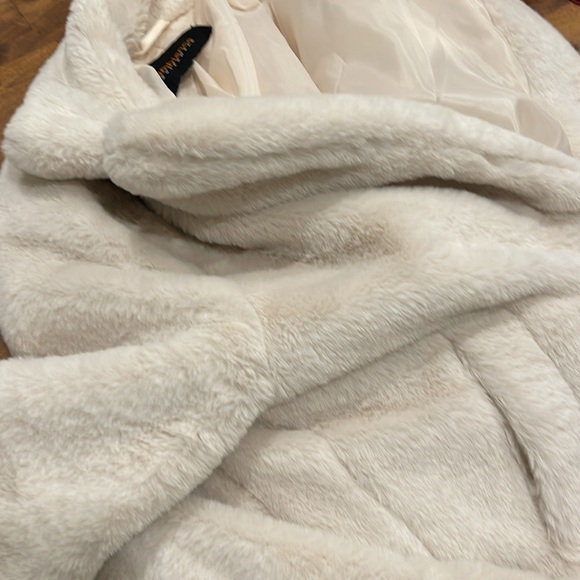 Women’s medium very clean outerwear jacket - Picture 7 of 8